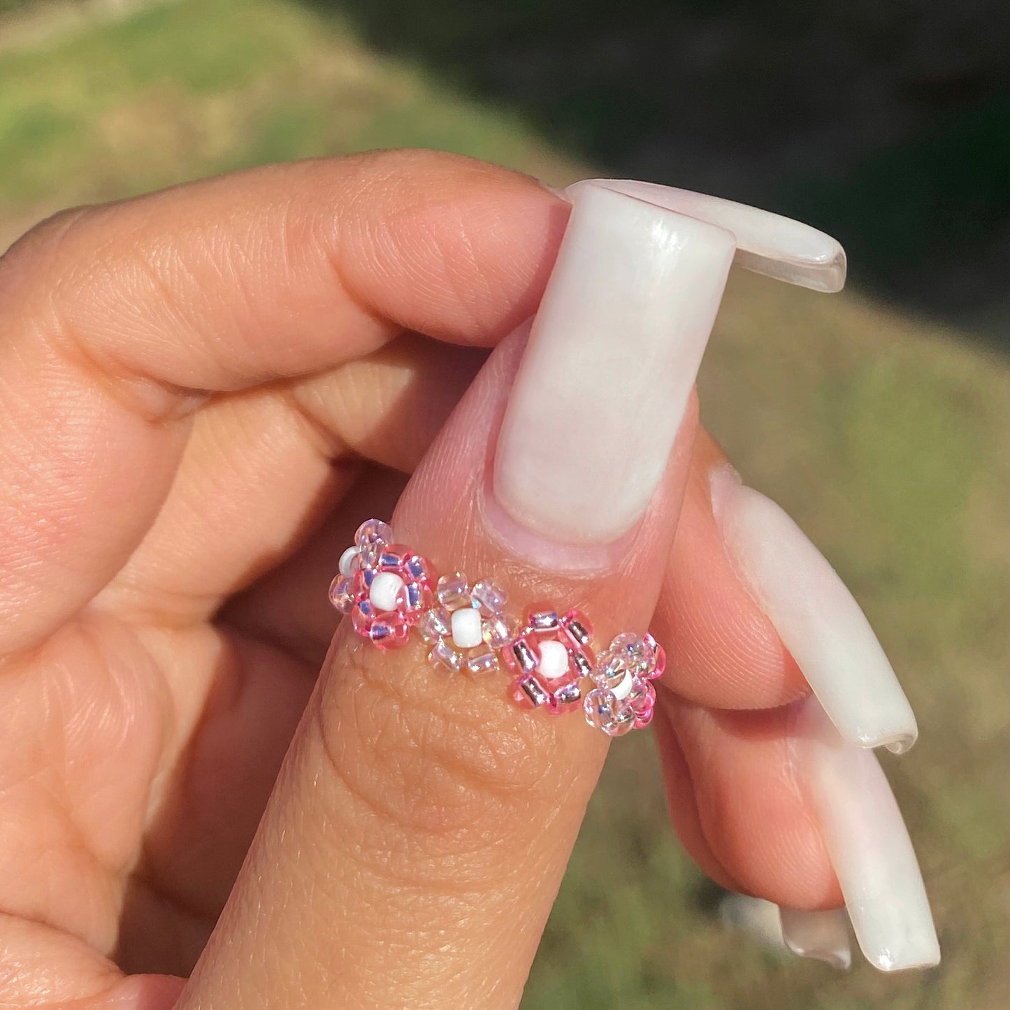 Crystal Pink & White Daisy Beaded Ring